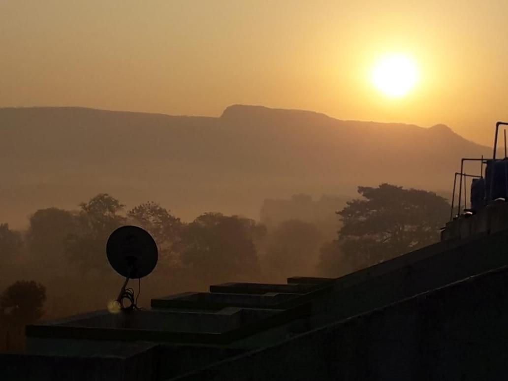 Karjat Mountain Villa Extérieur photo